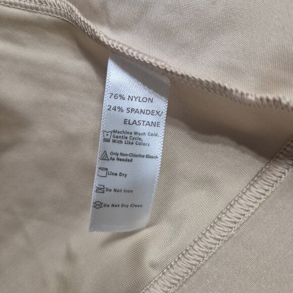 SPANX VNeck Camisole Plus Women 3X Slimplicity Nude Beige Shapewear Slimming New - Picture 7 of 8